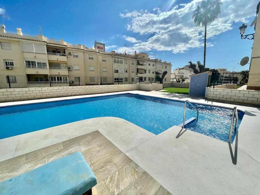 Apartamento Cerca De La Playa Torrecilla Nerja Bagian luar foto