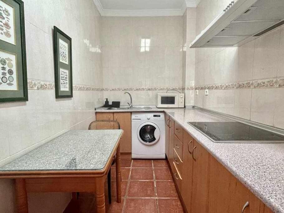 Apartamento Cerca De La Playa Torrecilla Nerja Bagian luar foto