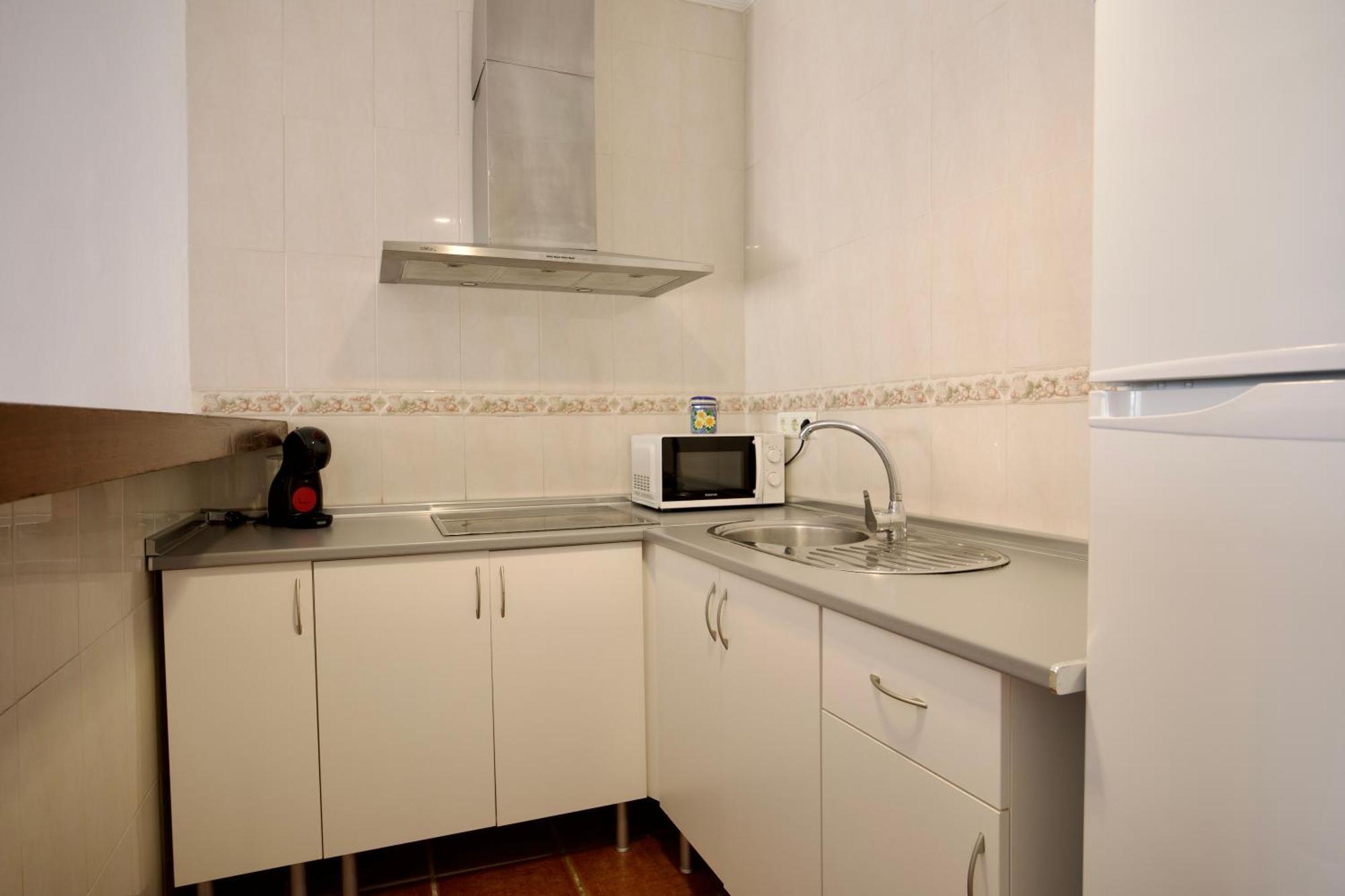 Apartamento Cerca De La Playa Torrecilla Nerja Bagian luar foto